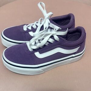 Like New - worn once - Vans Kids Sneakers in Purple and White